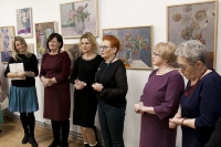 Wernisaż wystawy twórczości uczestniczek zajęć w pracowni malarstwa sztalugowego