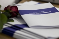 Wernisaż wystawy twórczości uczestniczek zajęć w pracowni malarstwa sztalugowego