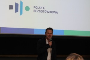 Bezgotówkowe Kino Objazdowe