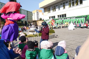 PRZEGLĄD POEZJI W KRAINIE DZIECIĘCEJ WYOBRAŹNI