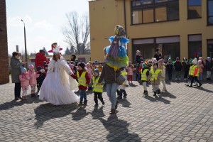 PRZEGLĄD POEZJI W KRAINIE DZIECIĘCEJ WYOBRAŹNI