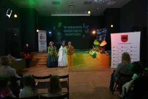 PRZEGLĄD POEZJI W KRAINIE DZIECIĘCEJ WYOBRAŹNI